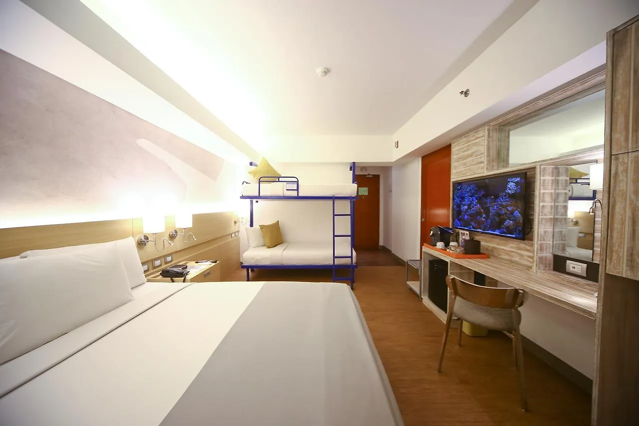 Tryp By Wyndham Mall Of Asia Manila Hotel 3*,