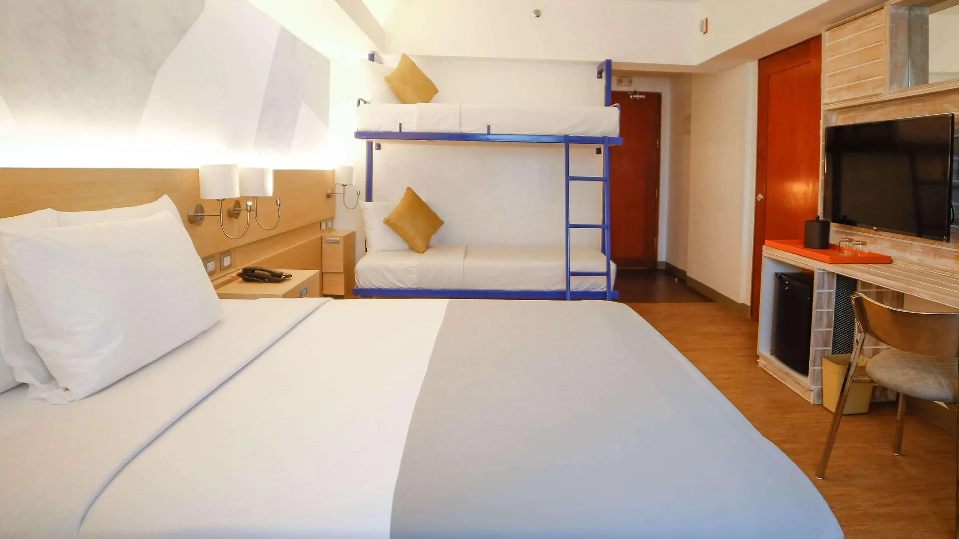 Tryp By Wyndham Mall Of Asia Manila Pasay Hotel