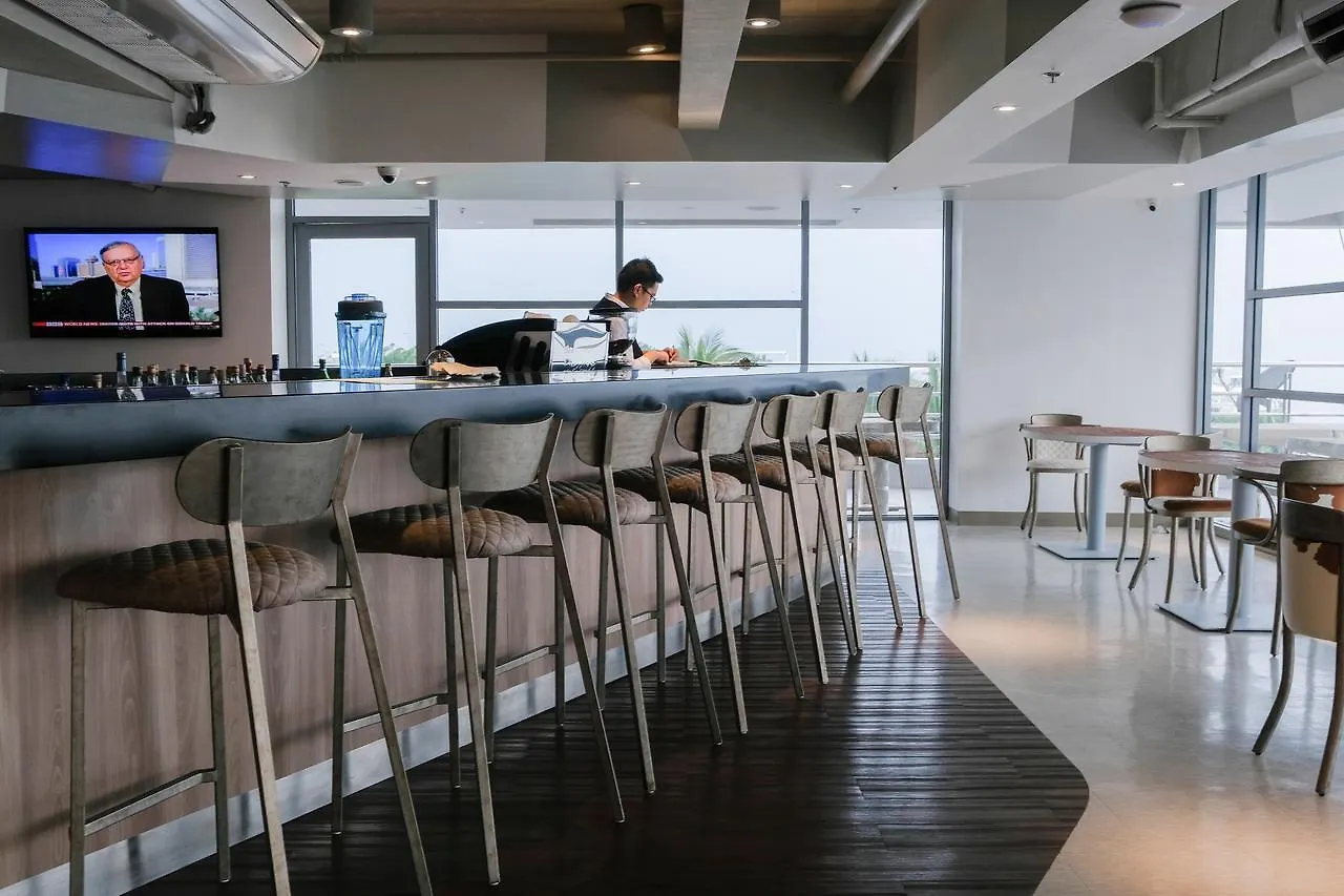 Hotel Tryp By Wyndham Mall Of Asia Manila Pasay