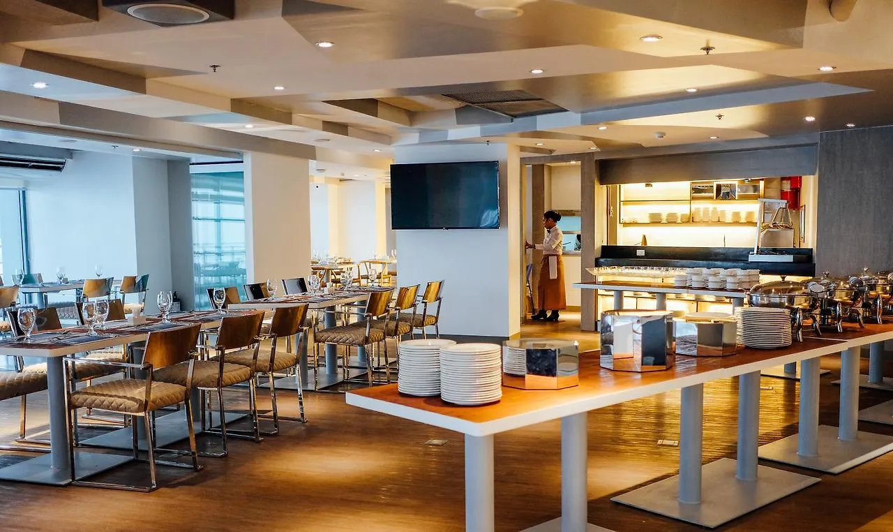Hotel Tryp By Wyndham Mall Of Asia Manila Pasay